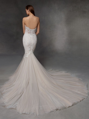 Badgley Mischka Daenerys
