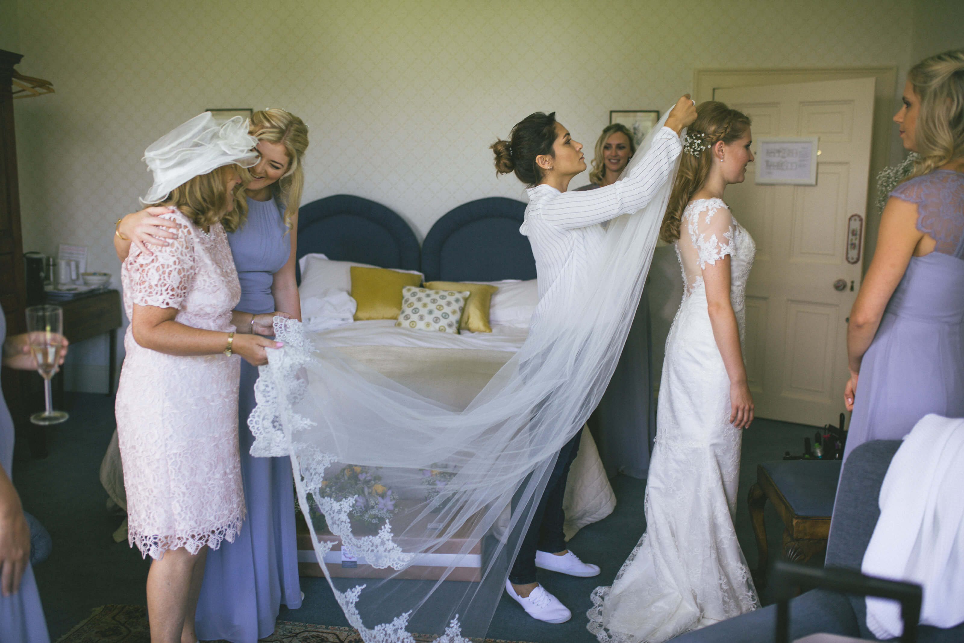 Real bride Katherine in Amanda Wyatt