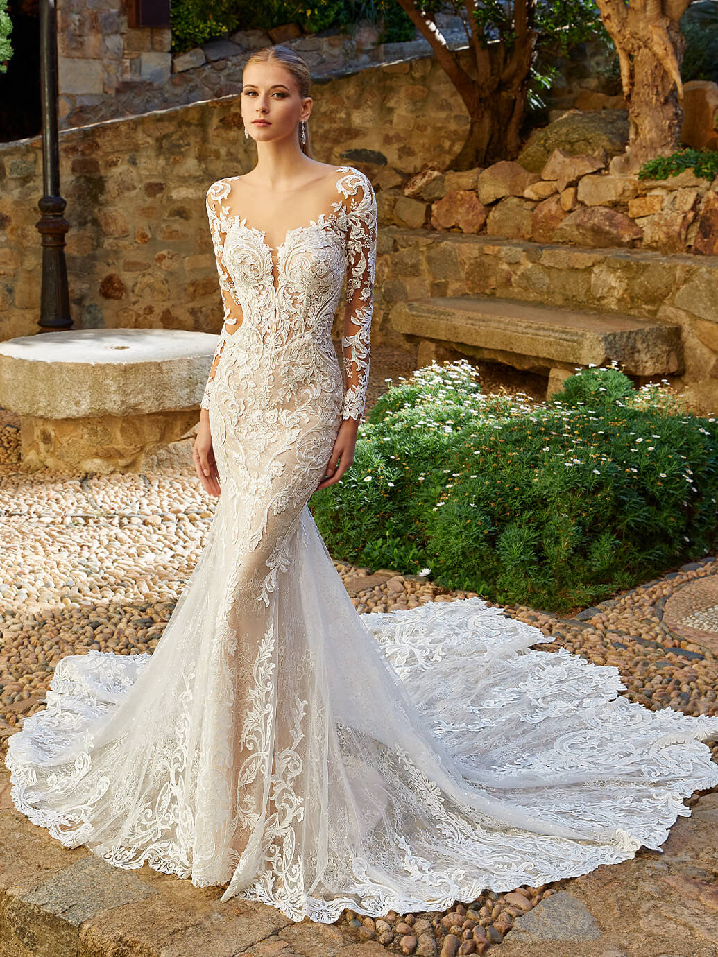 Elysee – Ann Louise Bridal